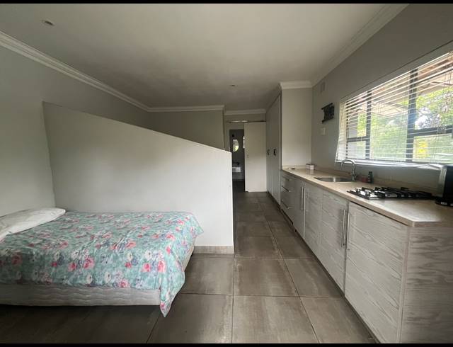 7 BEDROOM HOUSE FOR SALE IN BALLITO CENTRAL